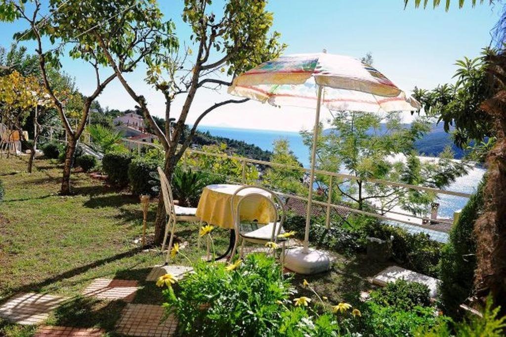 Apartments And Rooms With Parking Space Rabac, Labin - 12368 Екстериор снимка