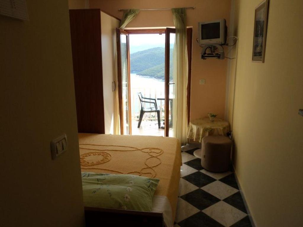 Apartments And Rooms With Parking Space Rabac, Labin - 12368 Екстериор снимка